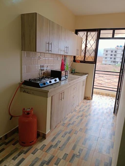 1 Bedroom Fully Furnished Luxurious Apartment Voi Town מראה חיצוני תמונה