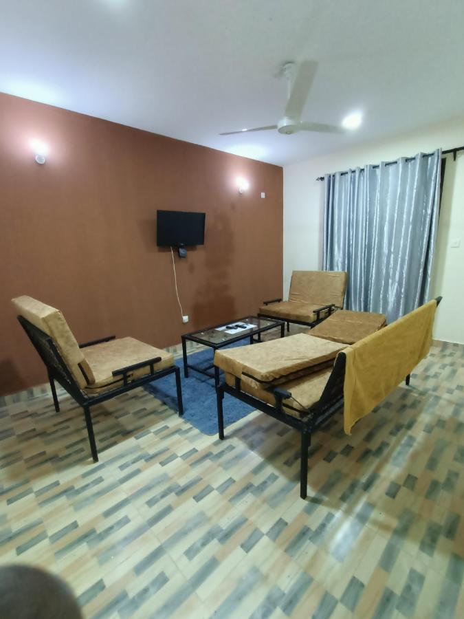 1 Bedroom Fully Furnished Luxurious Apartment Voi Town מראה חיצוני תמונה